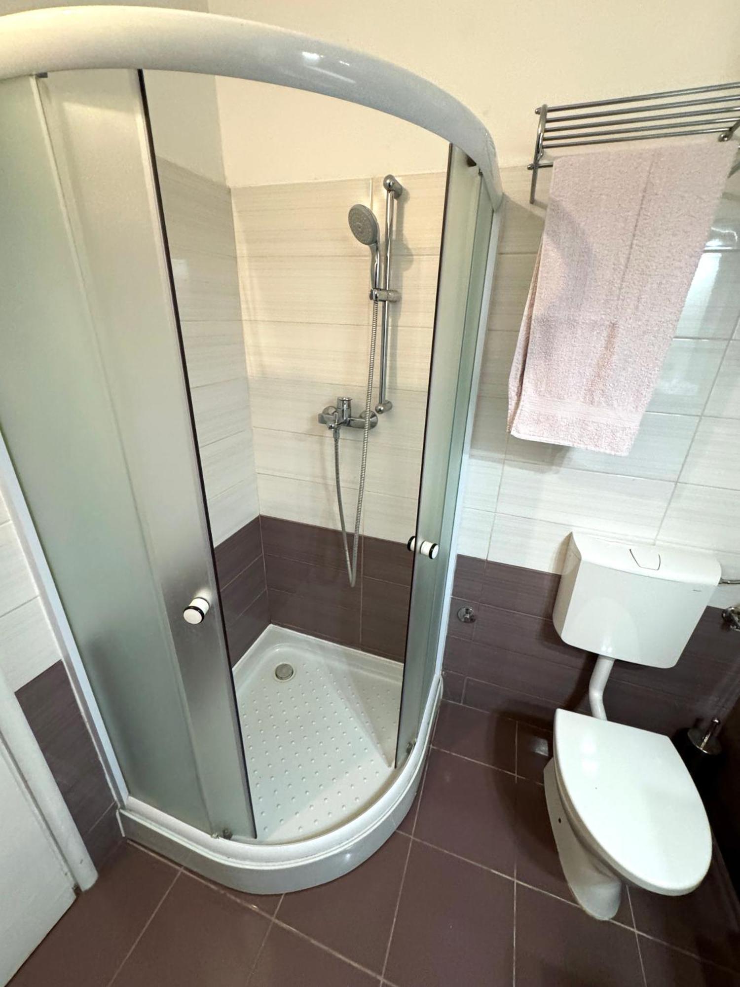 Apartmani Trlaja Vodice Ngoại thất bức ảnh